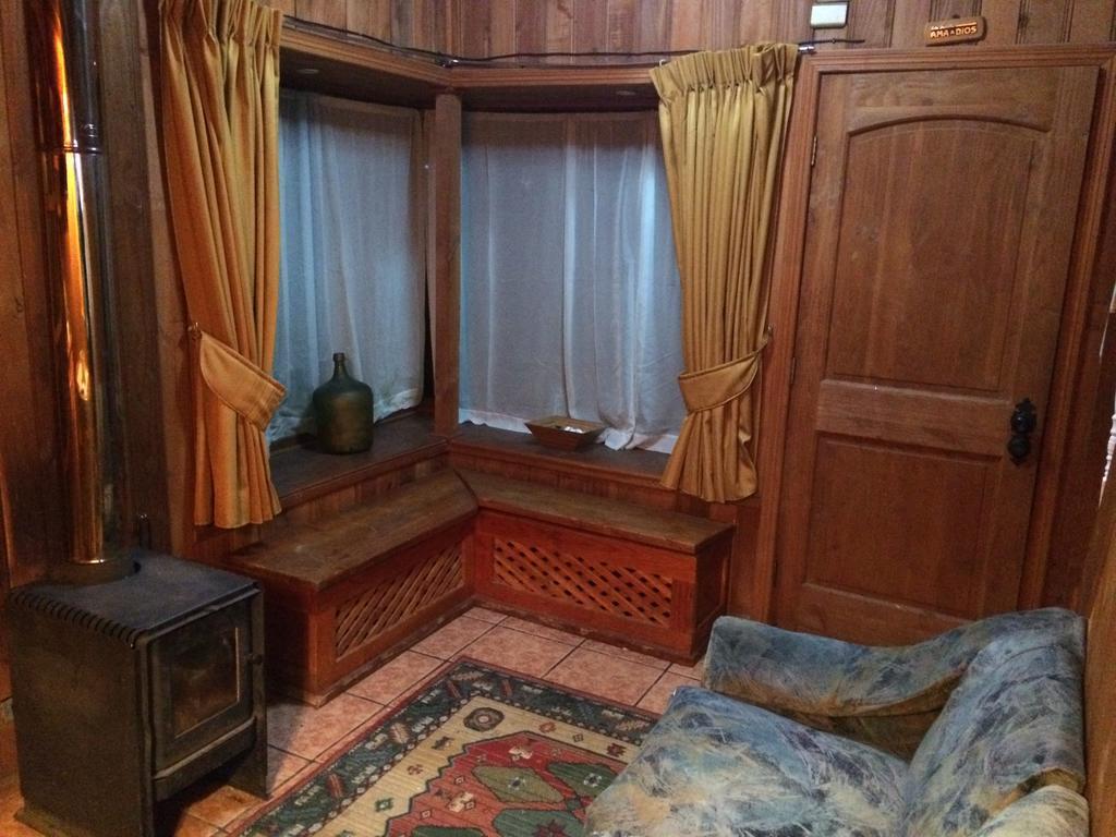 Cabana Ruca Quimey فيلاريكا الغرفة الصورة